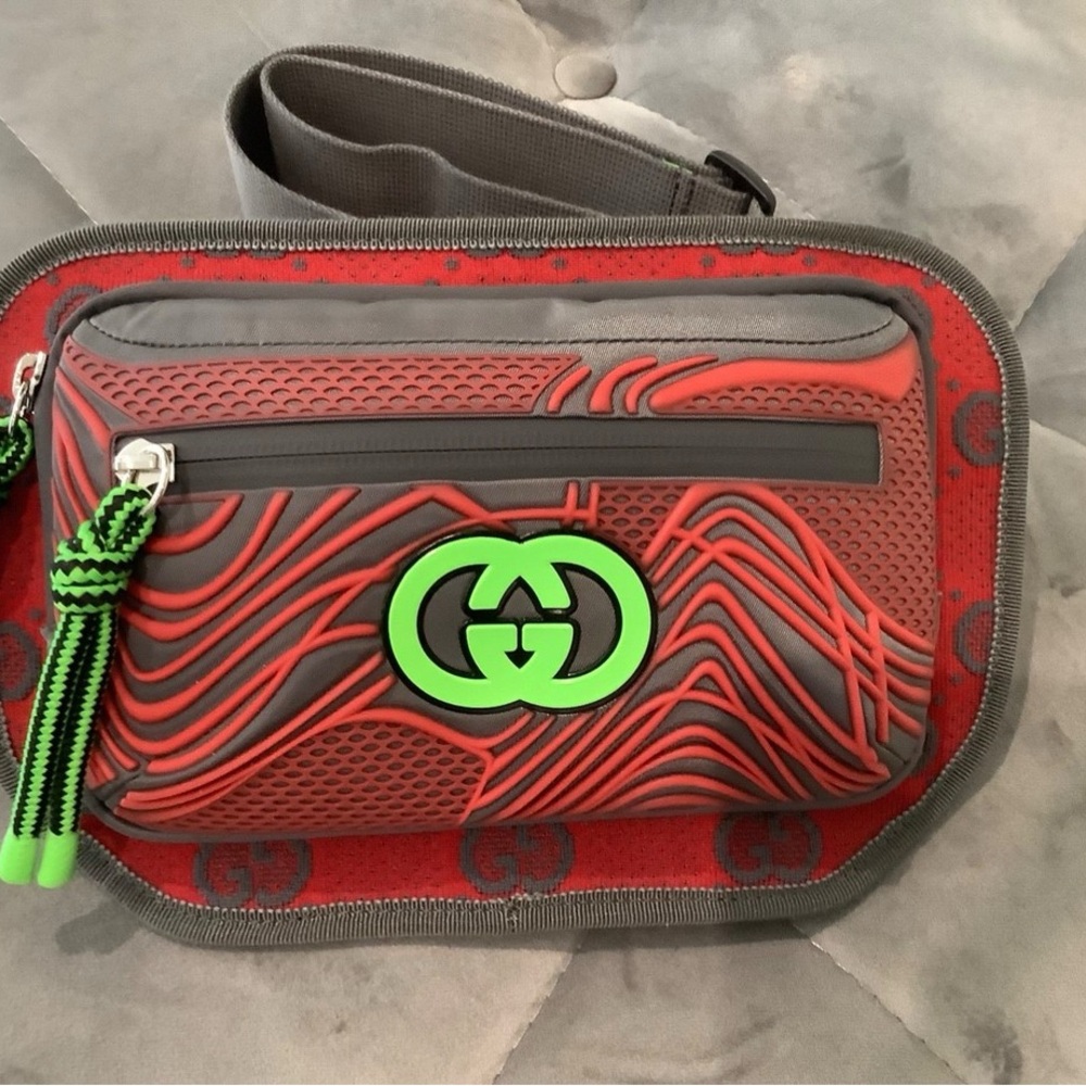 Gucci Red and Gray Belt Bag with Dynamic Design